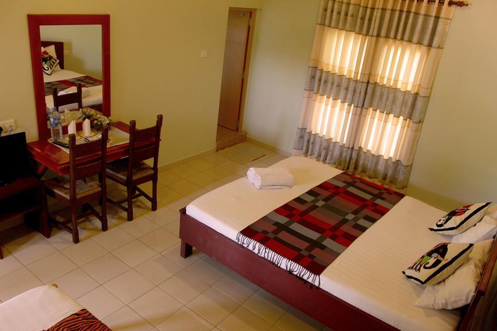 Green Land Guest House Pinnawala  Ruang foto